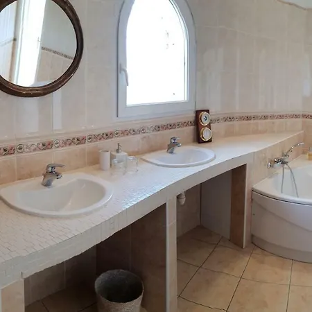 Torrella * アジャクシオ